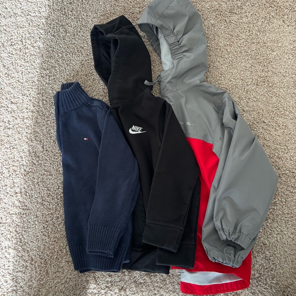 Boys Jacket/Sweater - Size 5/6